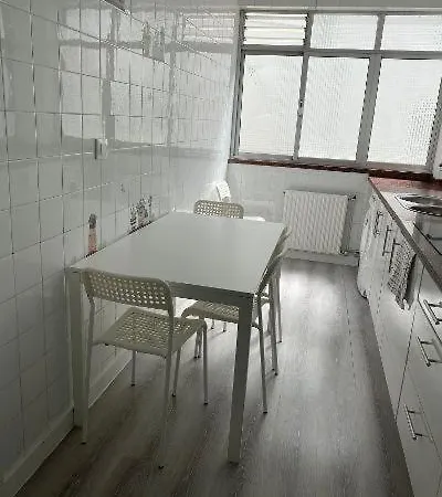 Arquitecto Tioda Ii アパート オビエド